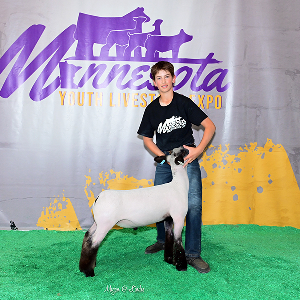 Champion Lightweight Cross<br />
Minnesota Livestock Expo
